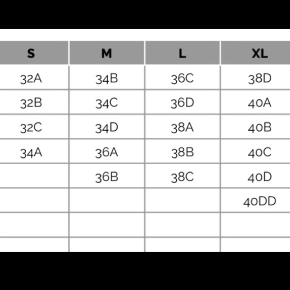 HP *❣️SALE❣️🆕 Nude or Black Padded Racerback Bralette - Picture 5 of 6